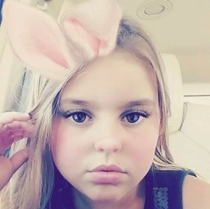 Meet your Posher, Ashlee